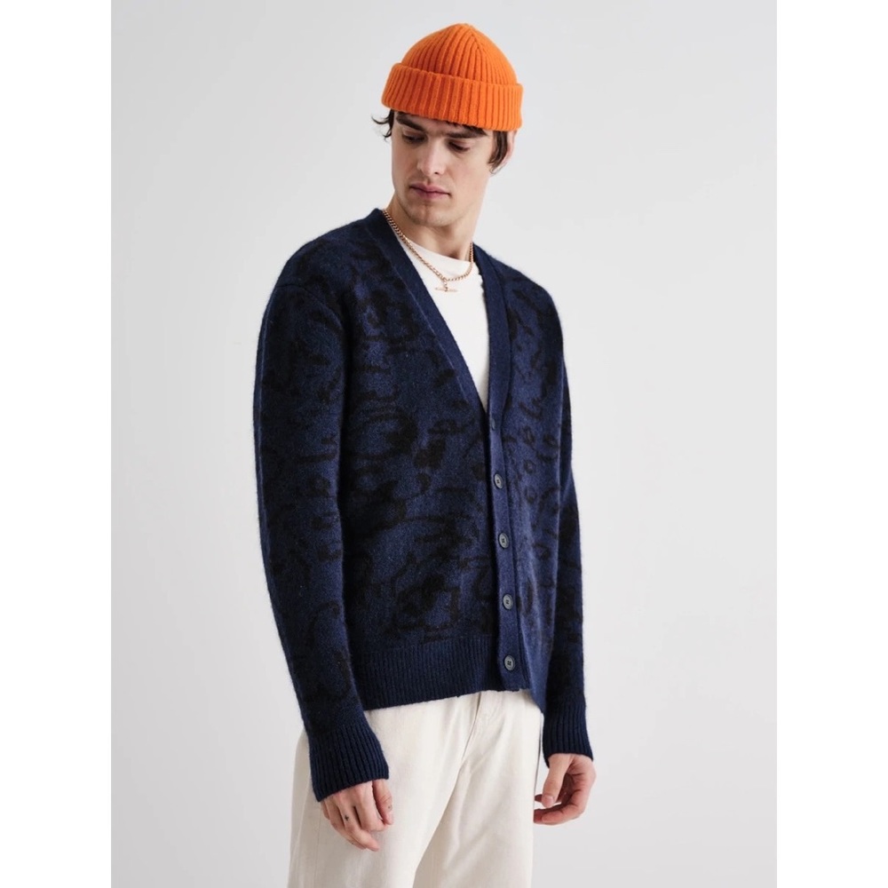 Munro Cardigan Navy / Black